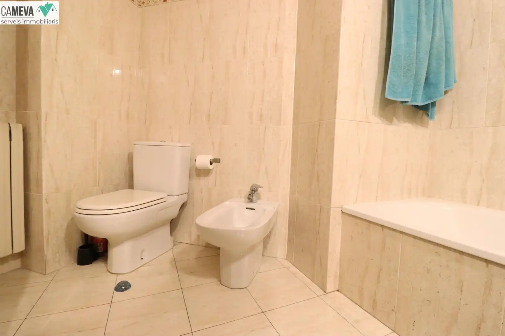 Baño de Piso en venta en Sabadell con Calefacción, Trastero y Amueblado