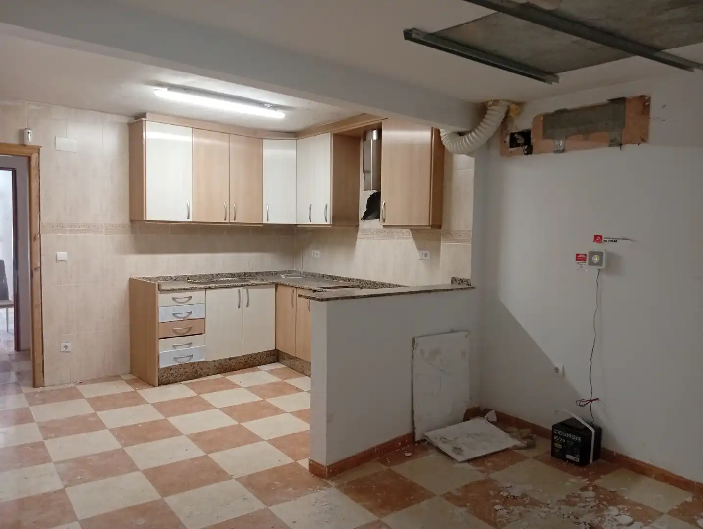 Cocina de Casa adosada en venta en Vila-seca con Terraza y Alarma