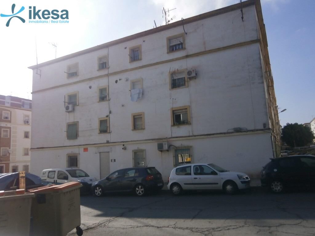 Vista exterior de Pis en venda en  Huelva Capital