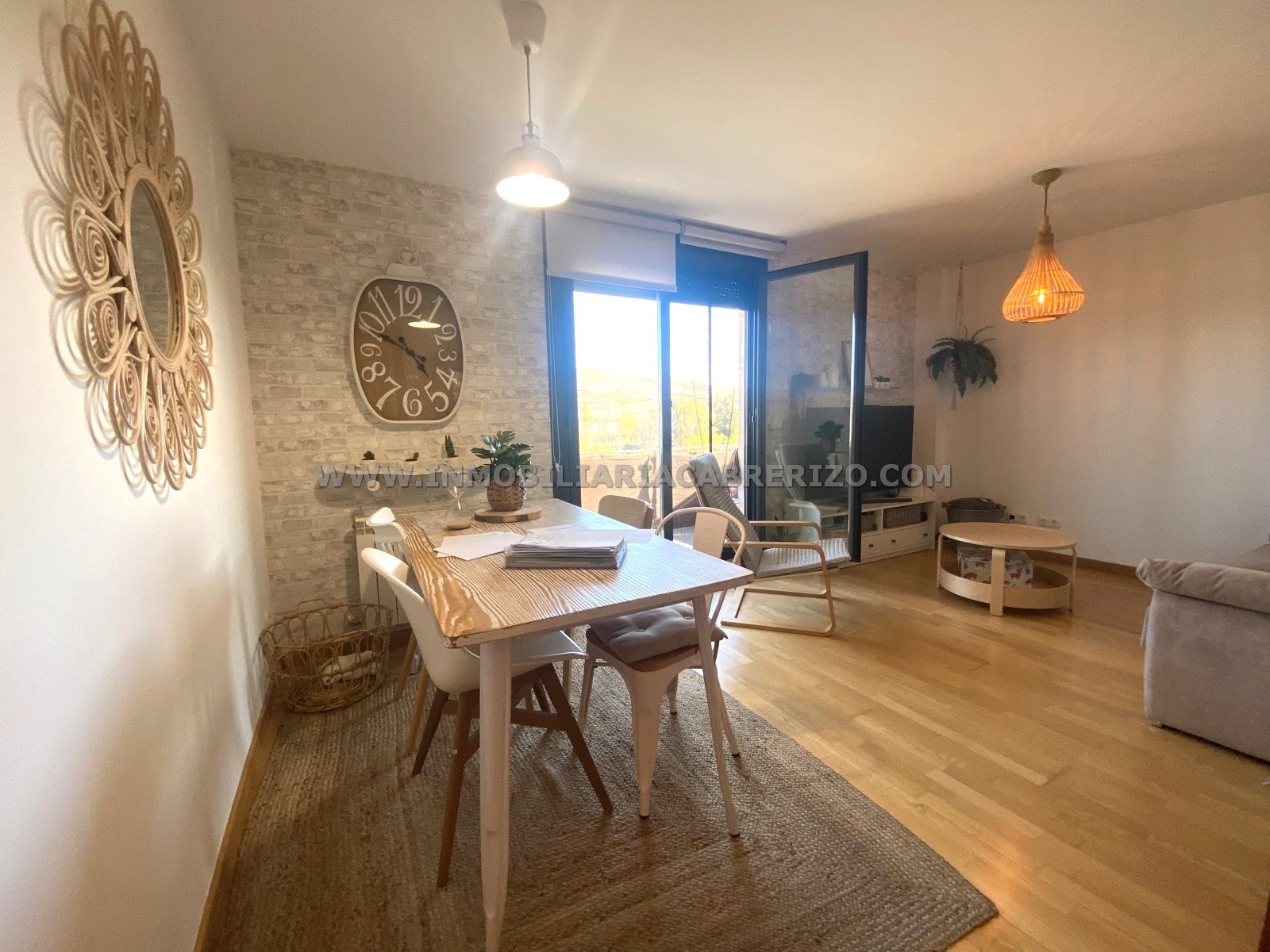 Flat for sale in Calle Irunbidea, Puente la Reina / Gares