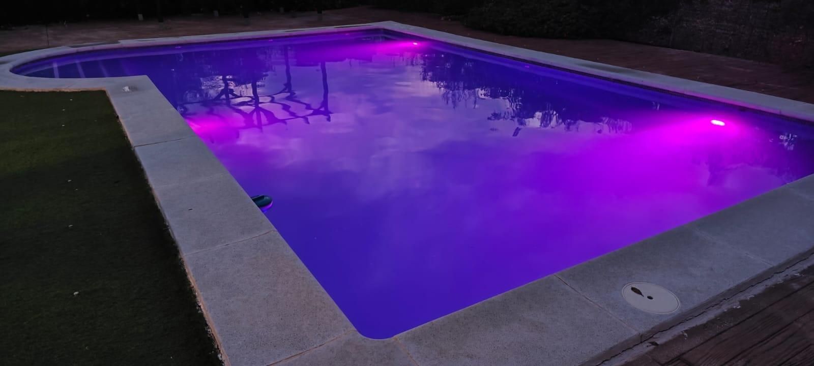 Piscina de Casa o xalet en venda en La Carlota amb Aire condicionat, Calefacció i Jardí privat