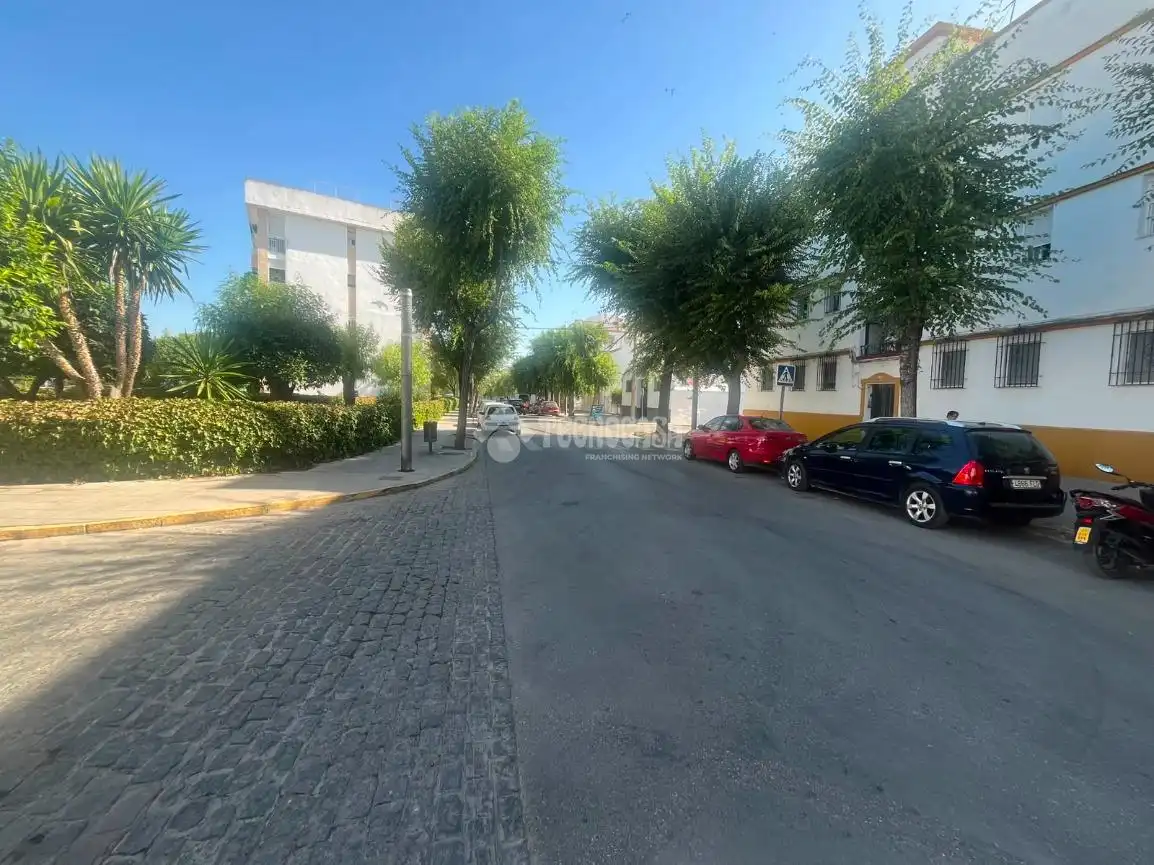 Vista exterior de Pis en venda en Écija