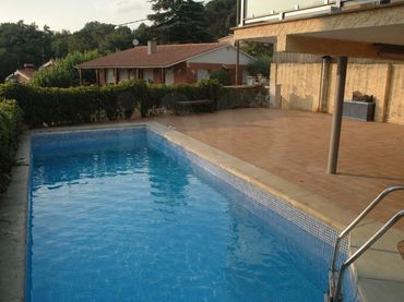 Casa con piscina en venta en Vallromanes