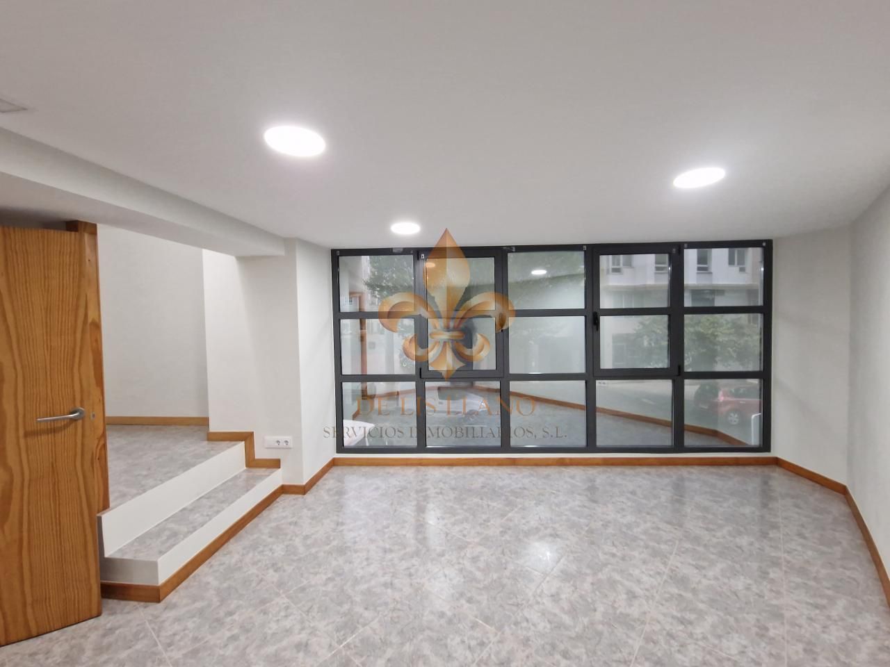 Local de lloguer a As Travesas - Balaídos, Centro Urbano