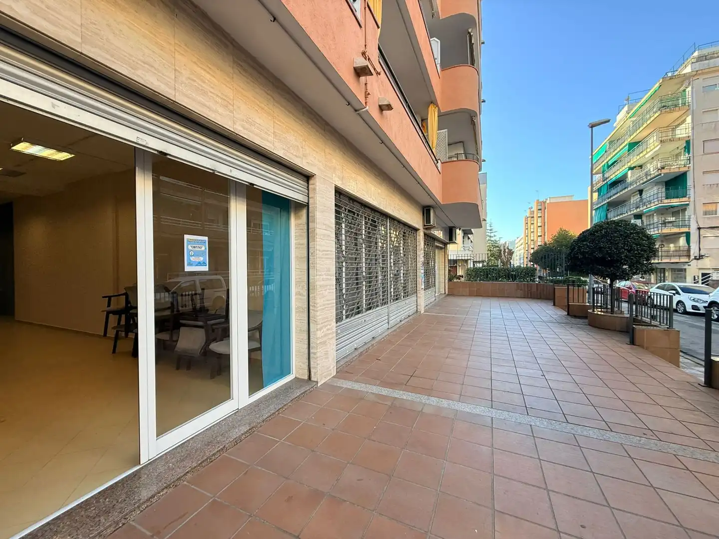 Locale commerciale in vendita a Riu de la Plata, imagen 2