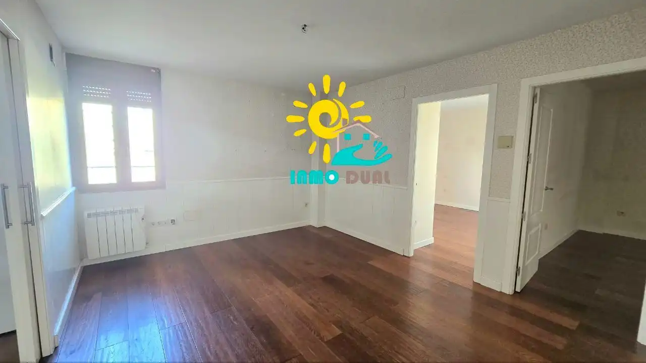 Living room of Flat for sale in Badajoz  with Air Conditioner, Heating and Terrace