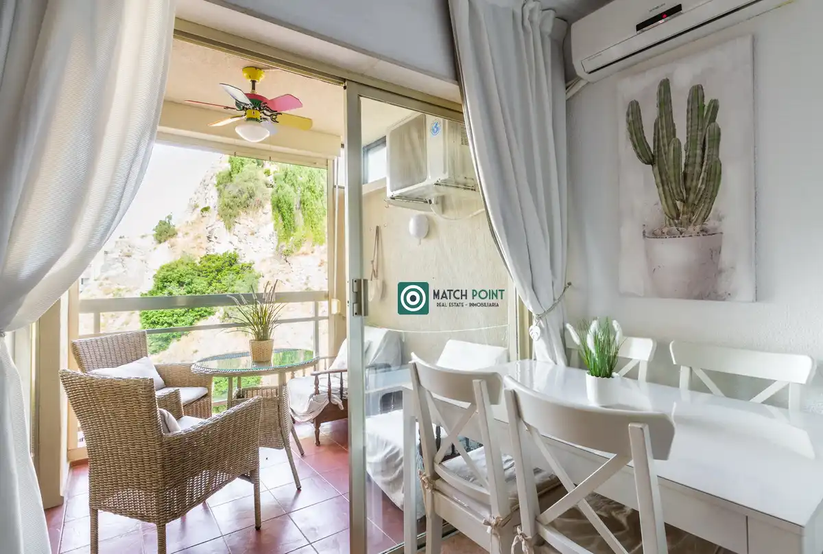 Terraza de Apartamento de alquiler en Almuñécar con Amueblado