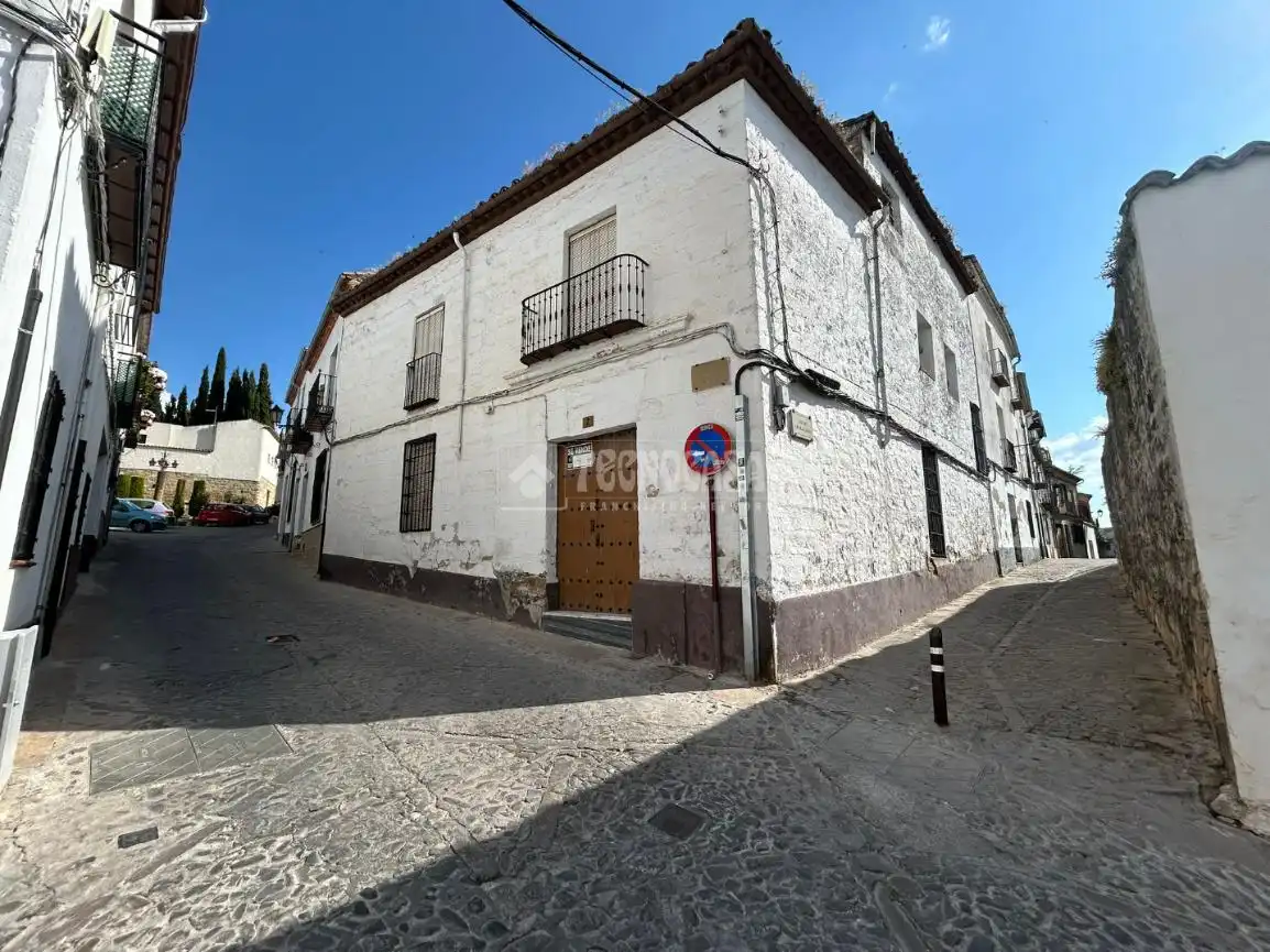 Habitatge amb terrassa en venda a Baeza