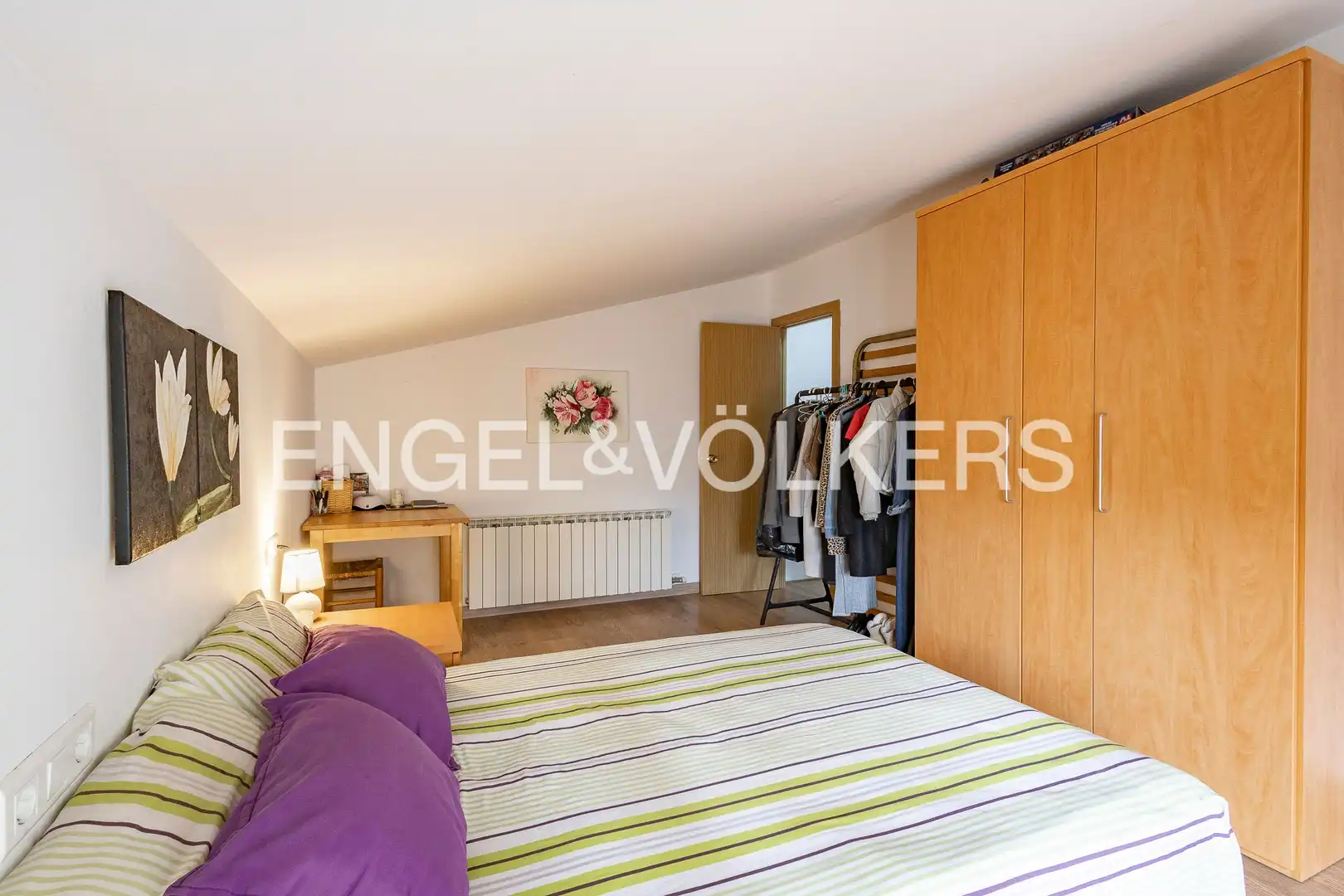 Habitación de Dúplex en venta en Terrassa con Aire acondicionado, Calefacción y Parquet