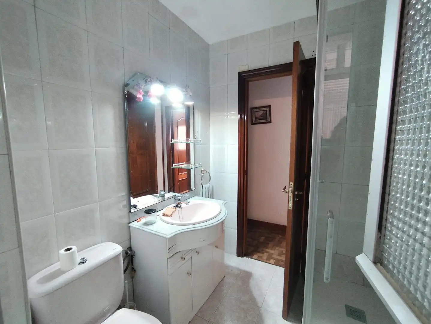 Bany de Pis en venda en Alcalá de Henares amb Parquet