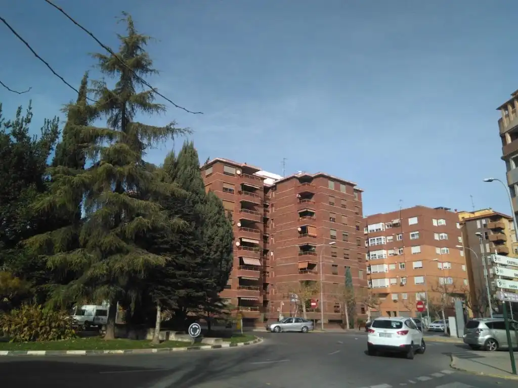 Flat with terrace for sale in Avenida Avenida Río Ebre, imagen 5