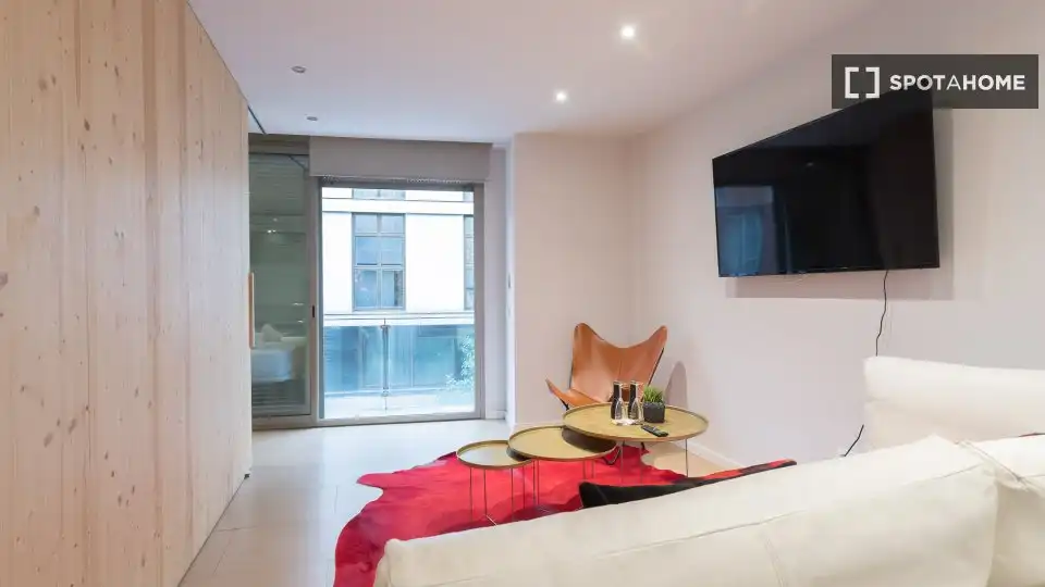 Habitació a Sant Gervasi- Galvany