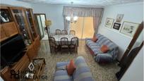 Sala d'estar de Casa o xalet en venda en Sabadell amb Calefacció i Terrassa