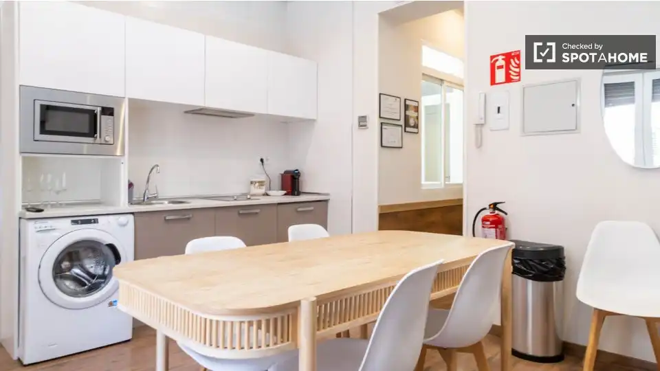 Wohnung mit Terrasse zur Miete in Centro, imagen 5