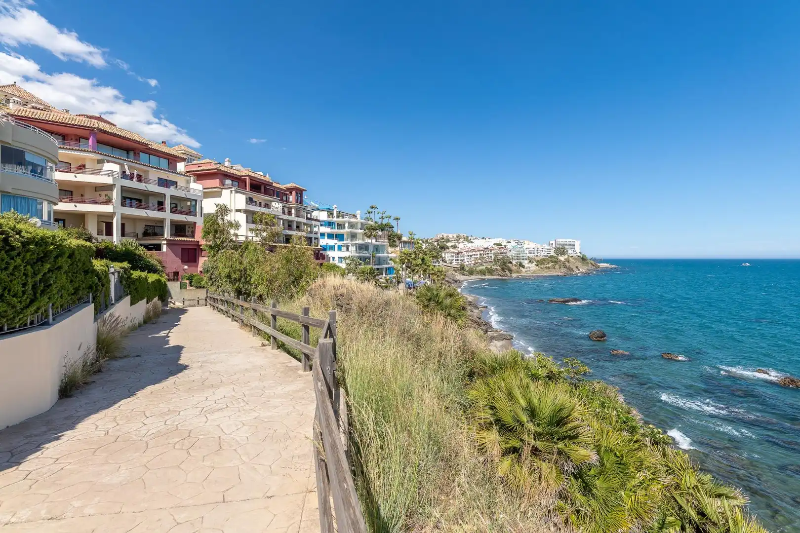 Apartament amb terrassa en venda a Torrequebrada, imagen 43