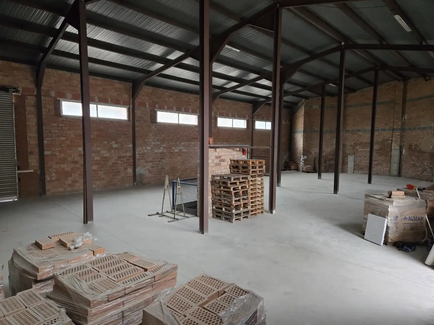 Nave industrial de alquiler en Manresa