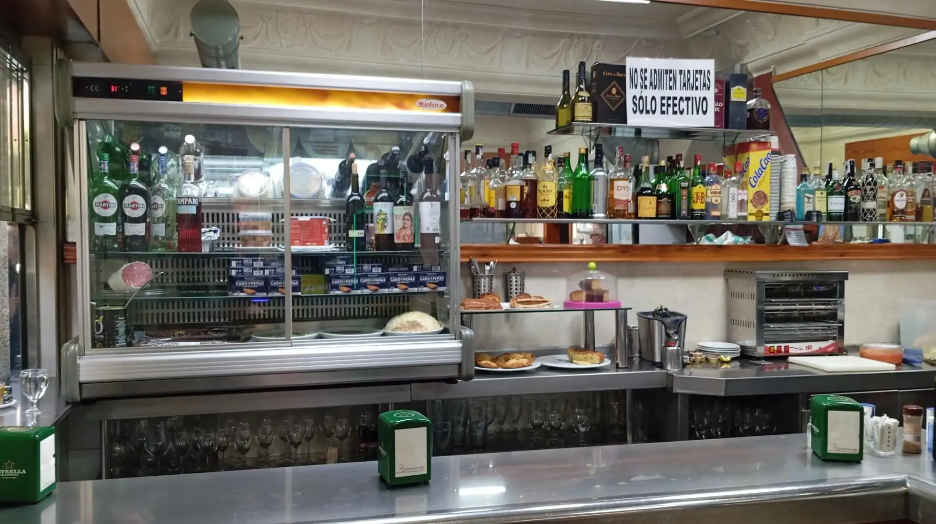 Local en traspaso en Murcia con Aire acondicionado