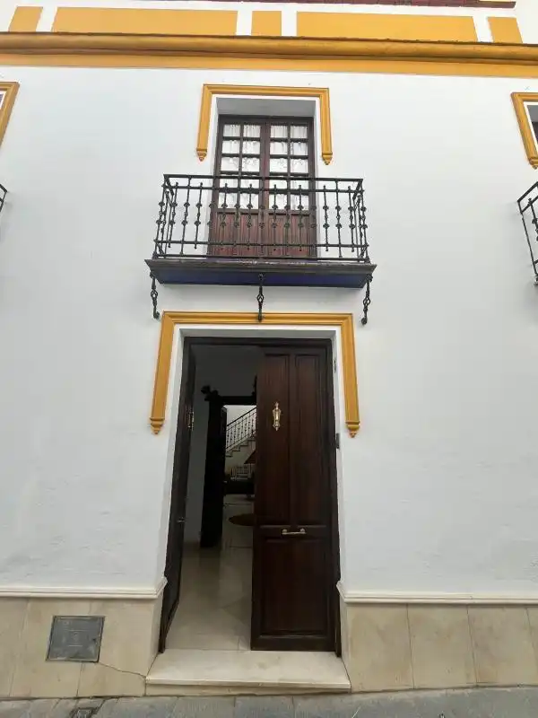 Casa adosada en venda en Écija amb Calefacció, Terrassa i Balcó
