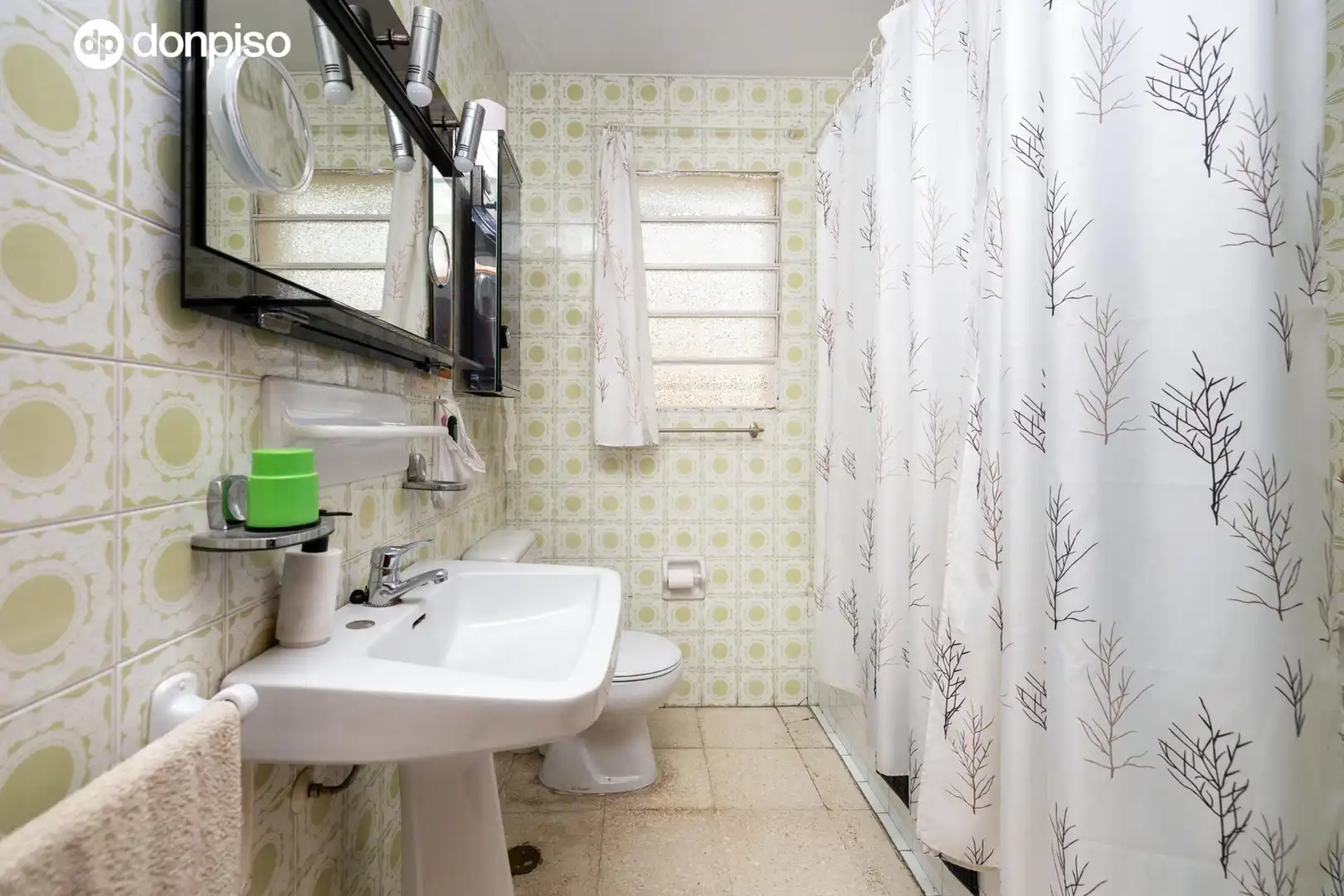 Baño de Casa o chalet en venta en Armilla con Aire acondicionado, Calefacción y Jardín privado