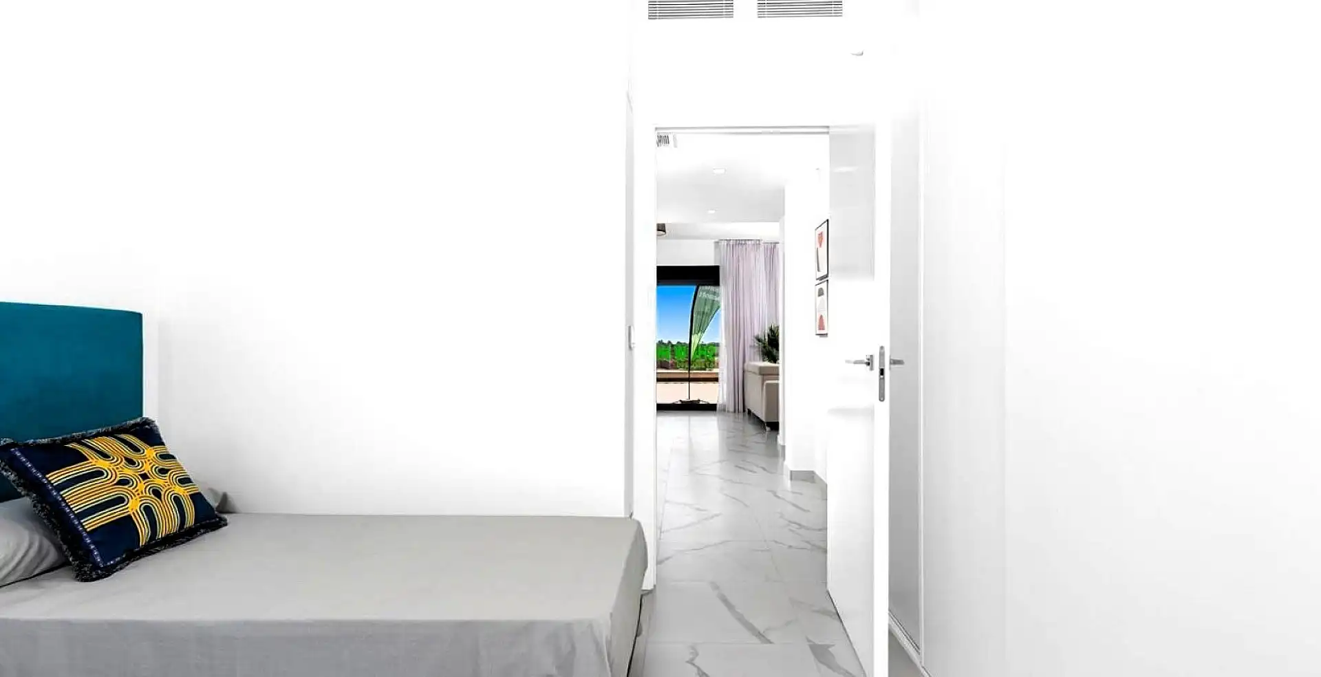 Houses for sale in San Miguel de Salinas