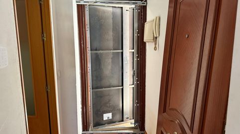 Foto 3 de Piso en venta en Calle Carlos Marx, 26, Sta. Aurelia - Cantábrico - Atlàntico - La Romería, Sevilla Capital