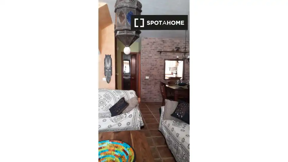 Room in Alcalá