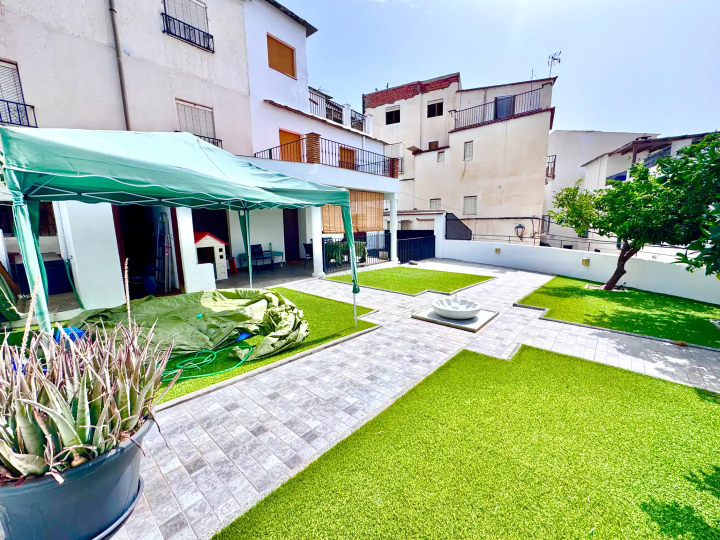 Terrassa de Casa o xalet en venda en Válor amb Calefacció, Jardí privat i Terrassa