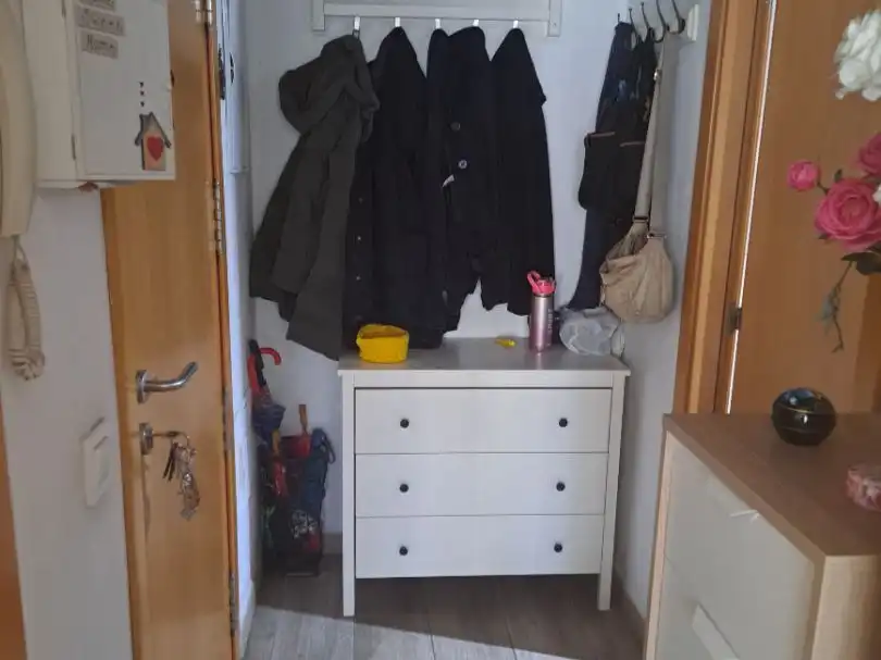 Habitación de Piso en venta en  Madrid Capital con Aire acondicionado y Balcón