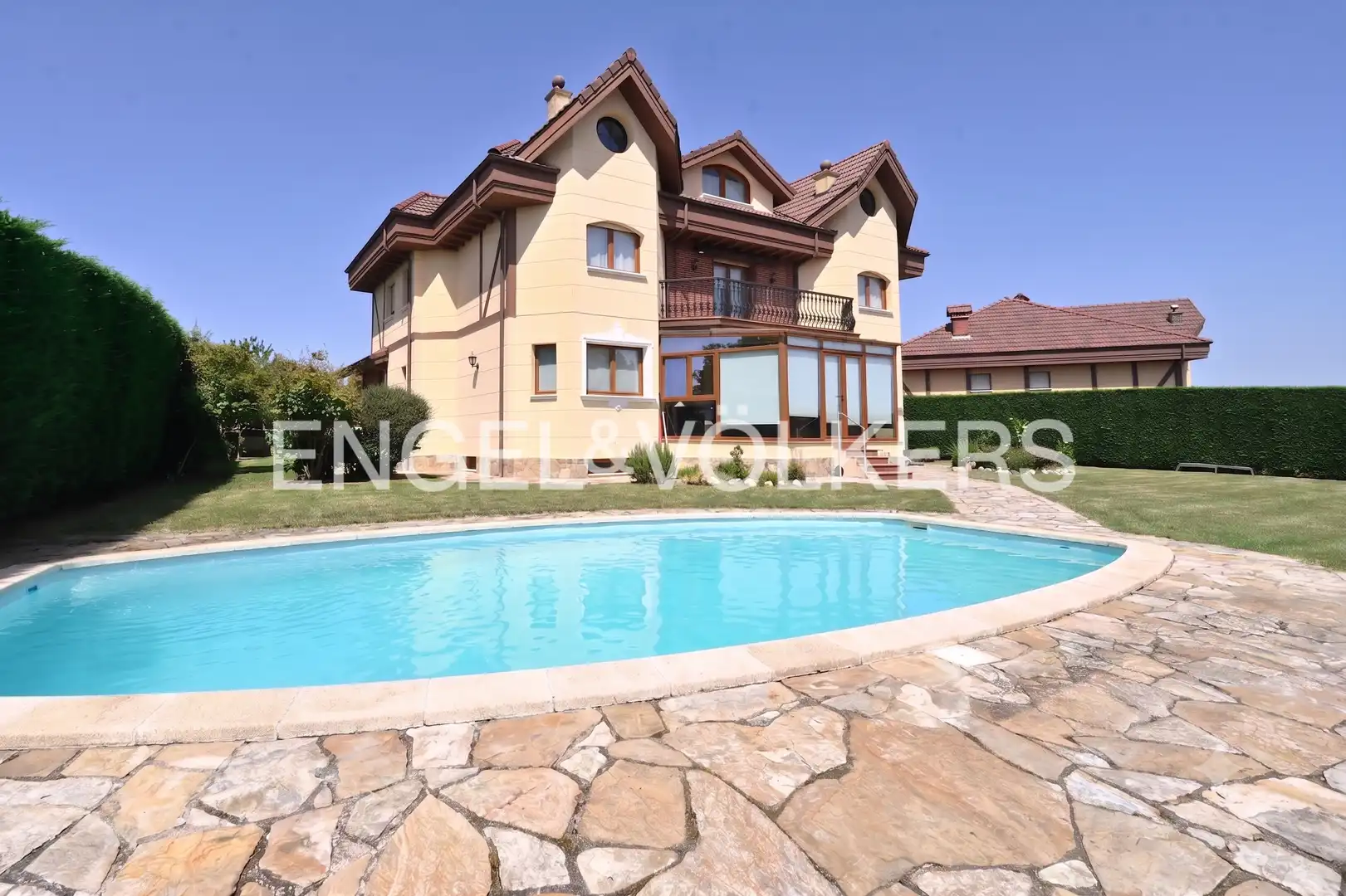 Casa amb terrassa en venda a Urbanización Juan de Herrera, imagen 5