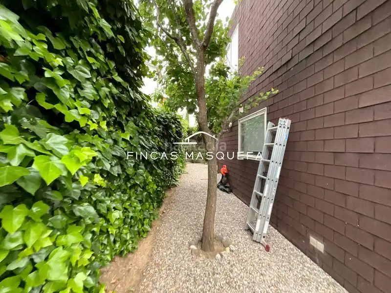 Casa amb jardí en venda a Sant Esteve Sesrovires, imagen 34
