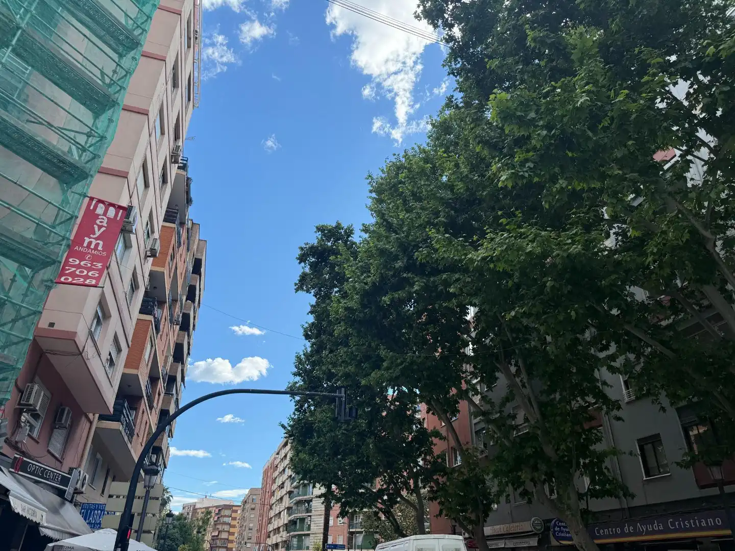 Vista exterior de Pis en venda en Valencia amb Aire condicionat i Alarma