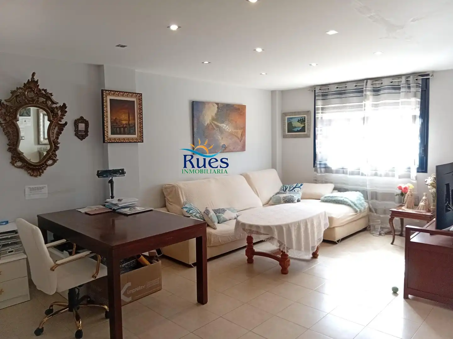 Wohnzimmer von Einfamilien-Reihenhaus zum Verkauf in Torreblanca mit Terrasse, Balkon und Gemeinschaftspool