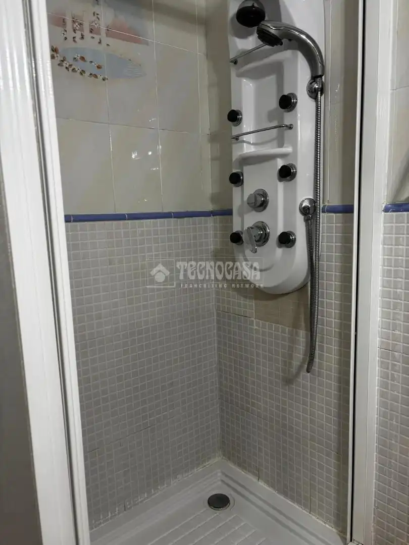 Bathroom of Detached homes for sale in Sevilla  with Air Conditioner and Balcony