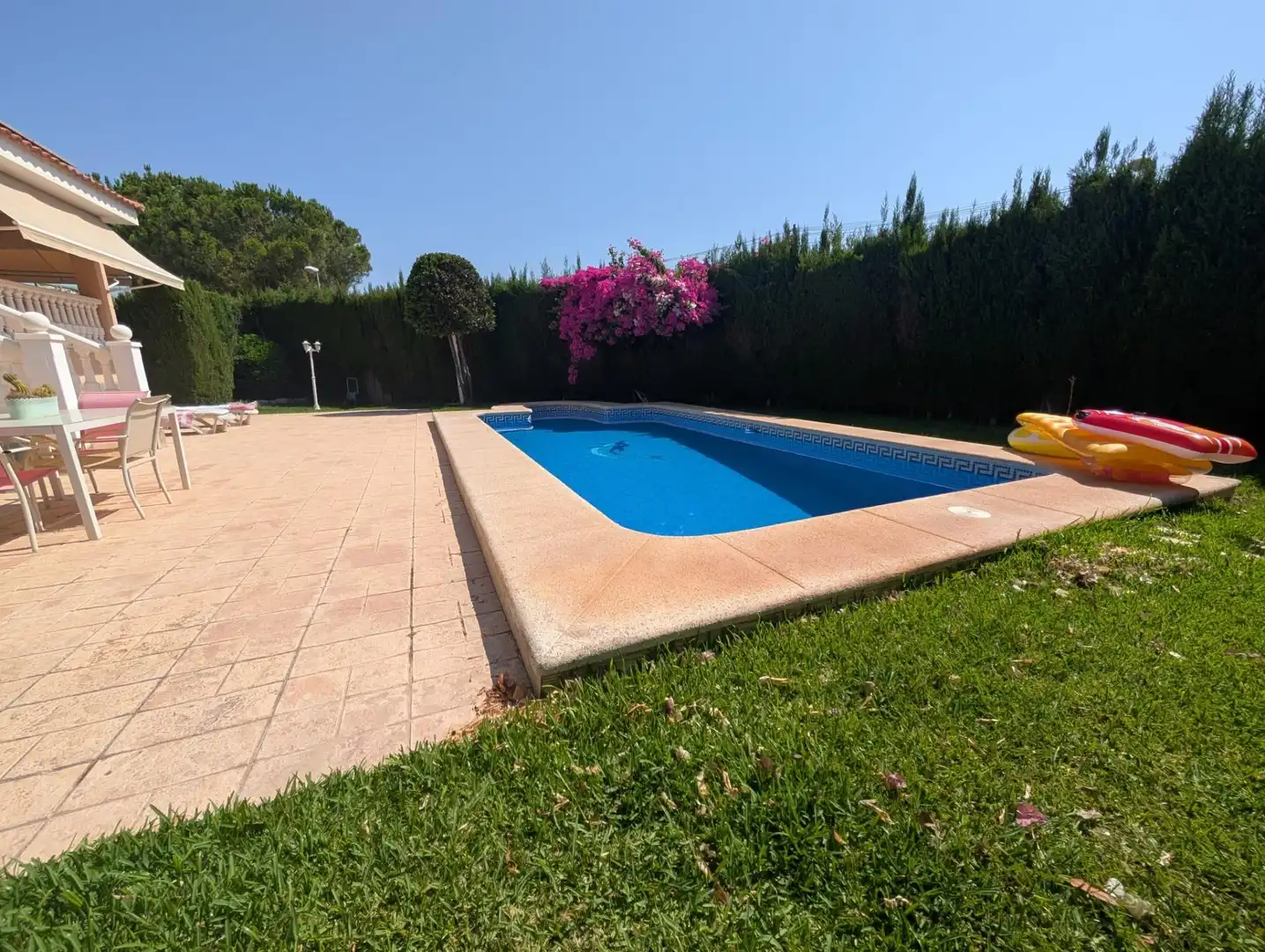 Swimming pool of Houses for sale in Mutxamel