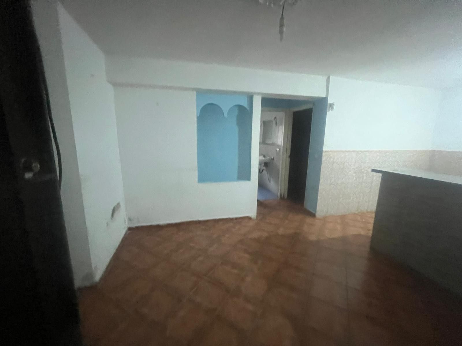 Pis en venda a C/ Candelón , Los Pájaros, Cerro - Amate