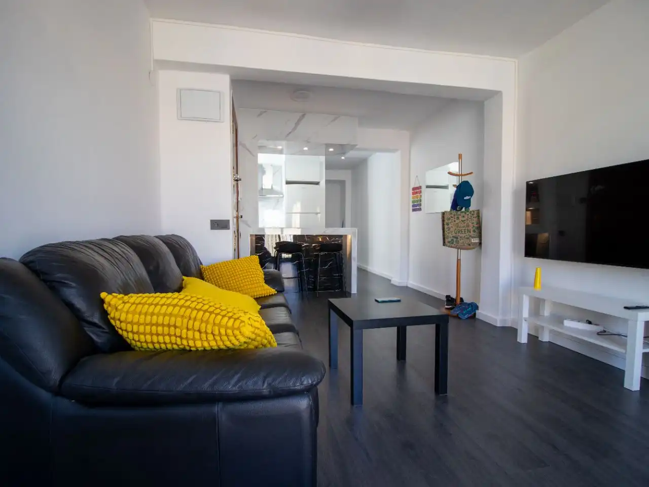 Wohnzimmer von Wohnung zur Miete in Camins al Grau