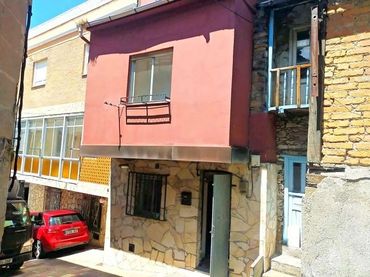 Casa in vendita a Torre del Bierzo