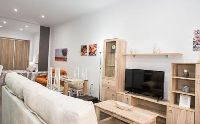 Sala d'estar de Apartament de lloguer en  Córdoba Capital amb Aire condicionat