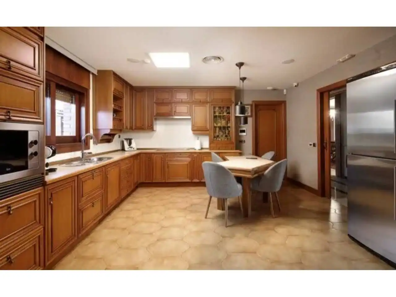 Chalet con piscina en venta en Barbastro, imagen 21