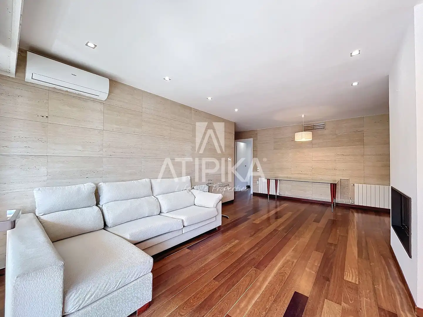 Sala d'estar de Pis de lloguer en Gavà amb Aire condicionat, Calefacció i Parquet
