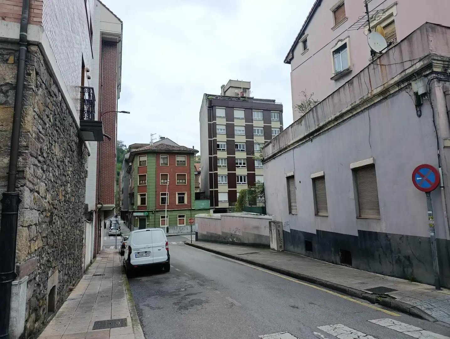 Außenansicht von Wohnung zum Verkauf in Langreo mit Heizung und Terrasse