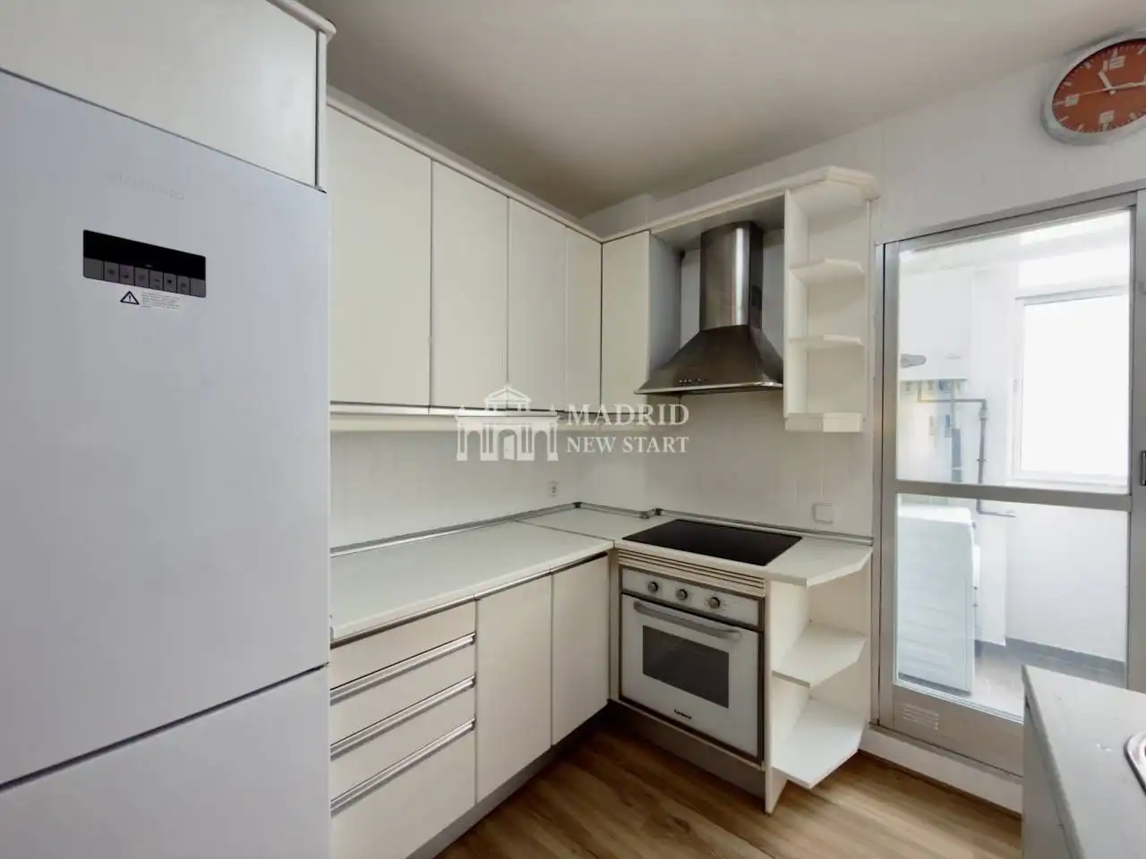 Cocina de Piso de alquiler en Segovia con Calefacción, Parquet y Terraza