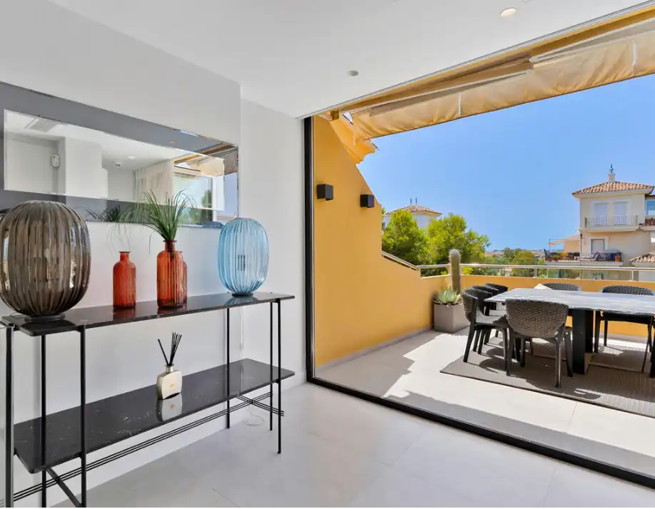 Terraza de Piso en venta en Marbella con Terraza, Amueblado y Horno