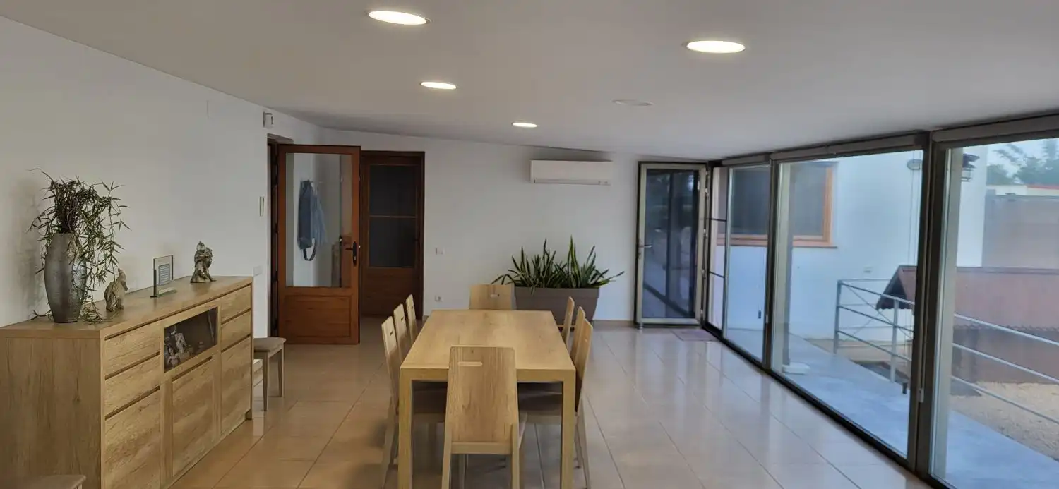 Esszimmer von Haus oder Chalet zum Verkauf in Deltebre mit Klimaanlage und Abstellraum