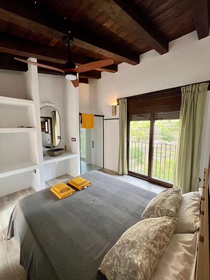 Dormitori de Casa o xalet en venda en Vallibona amb Terrassa, Traster i Moblat