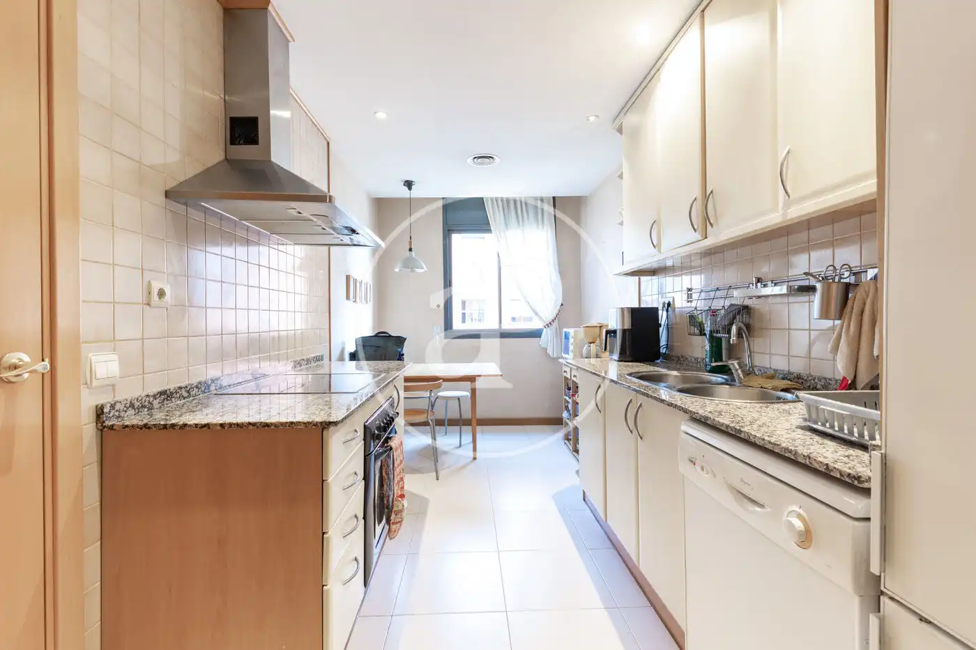 Kitchen of Flat for sale in Sant Cugat del Vallès  with Air Conditioner, Heating and Terrace