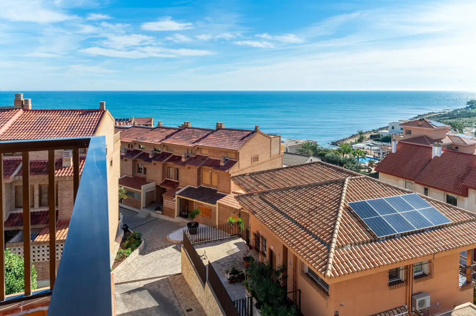 Reihenhaus mit Pool zum Verkauf in Calle de la Salpa, imagen 4