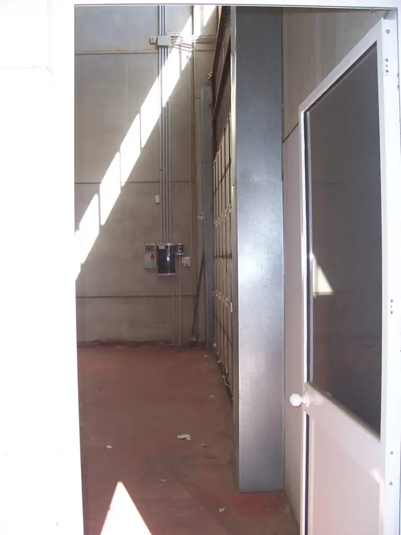Nave industrial en venta en La Palma del Condado con Alarma