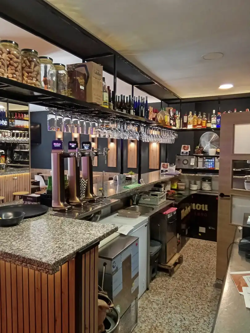 Local comercial en venda a Calle del Pergamino, imagen 5