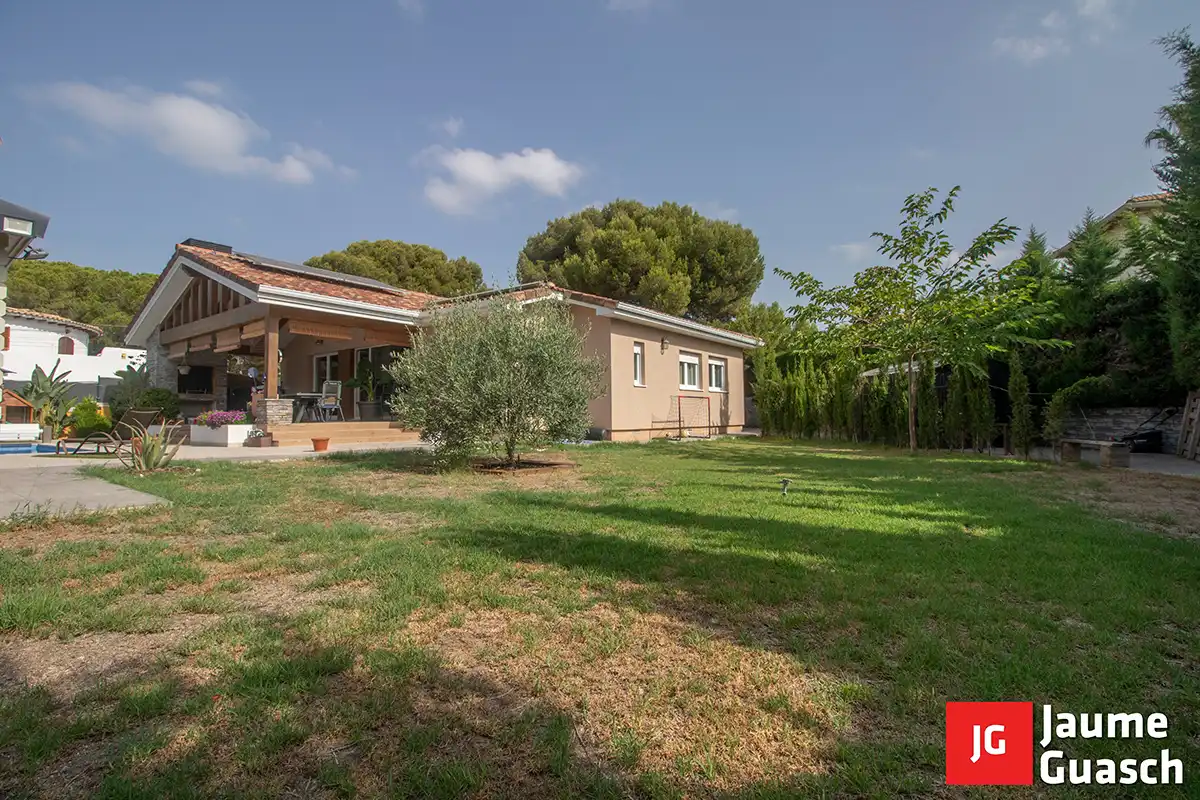 Jardín de Casa o chalet en venta en El Vendrell con Aire acondicionado, Calefacción y Jardín privado
